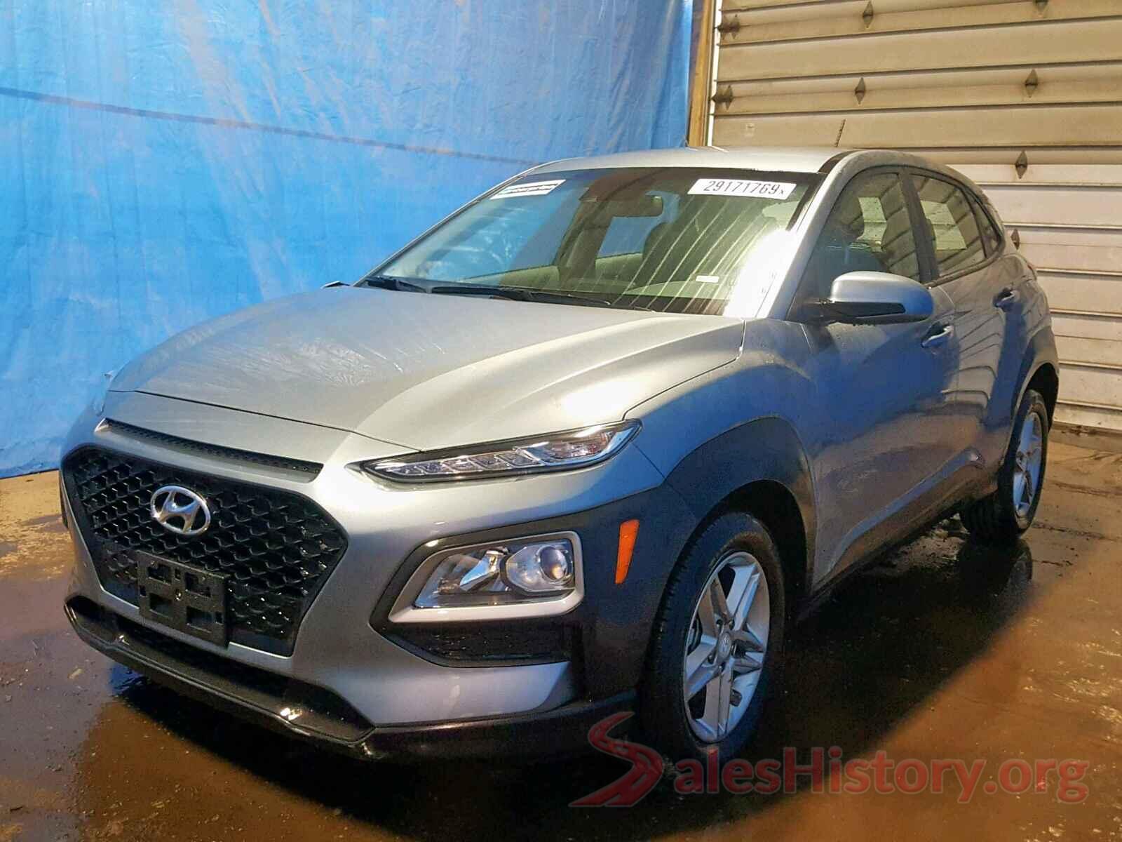 3N1CE2CP5HL365696 2019 HYUNDAI KONA SE