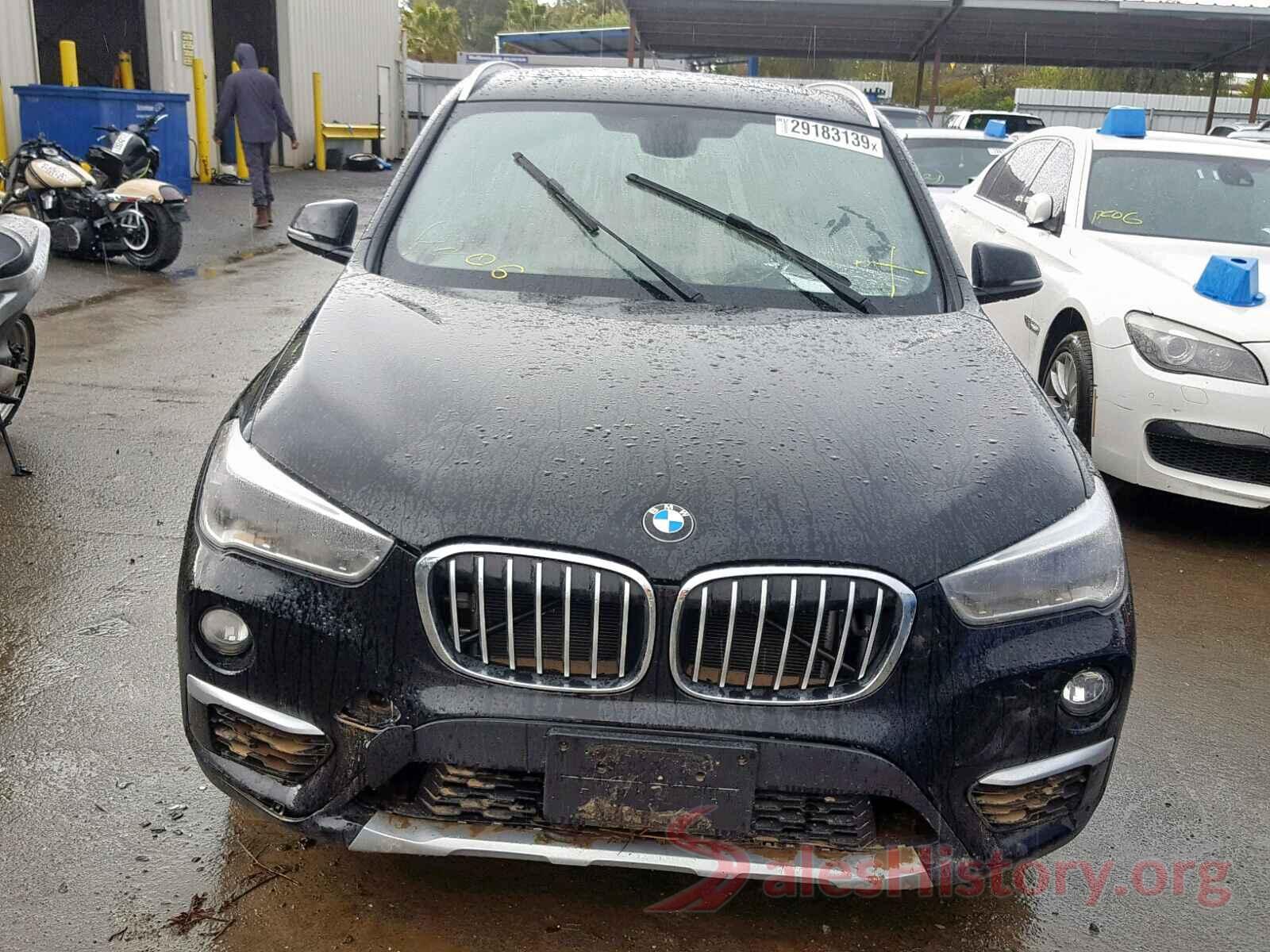 3MYDLBYV0KY520147 2017 BMW X1 XDRIVE2