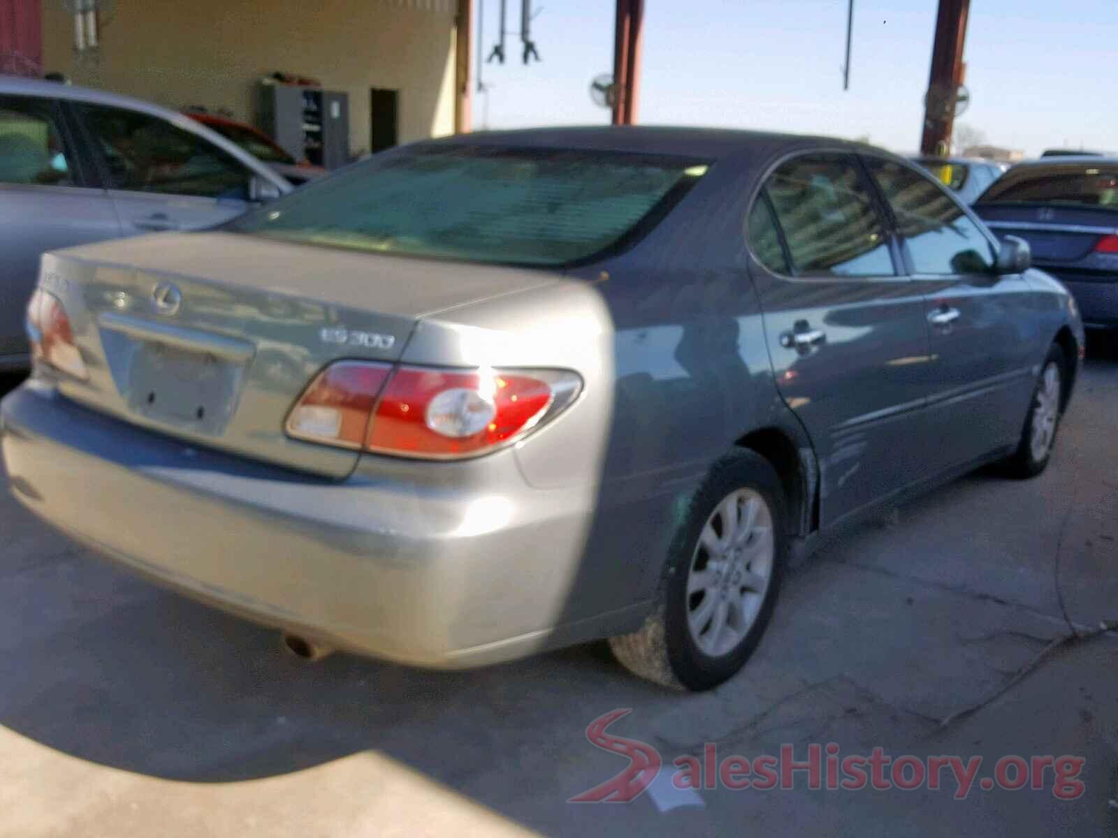 3N1CP5CU8KL545943 2002 LEXUS ES300