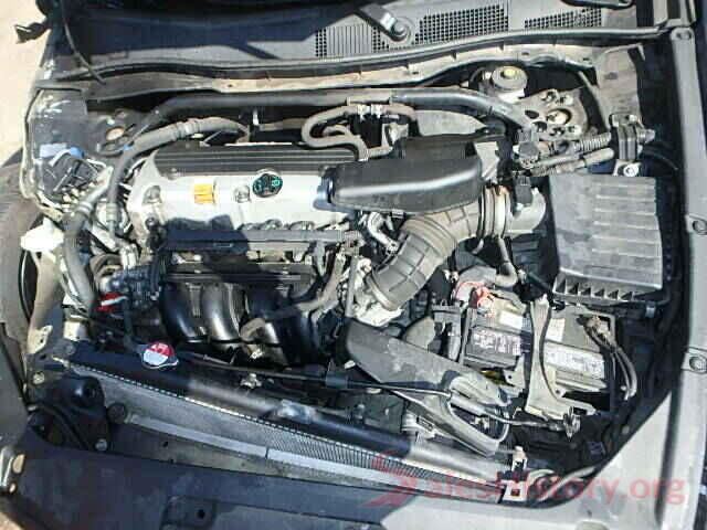 5J6RW2H84KL026950 2010 HONDA ACCORD