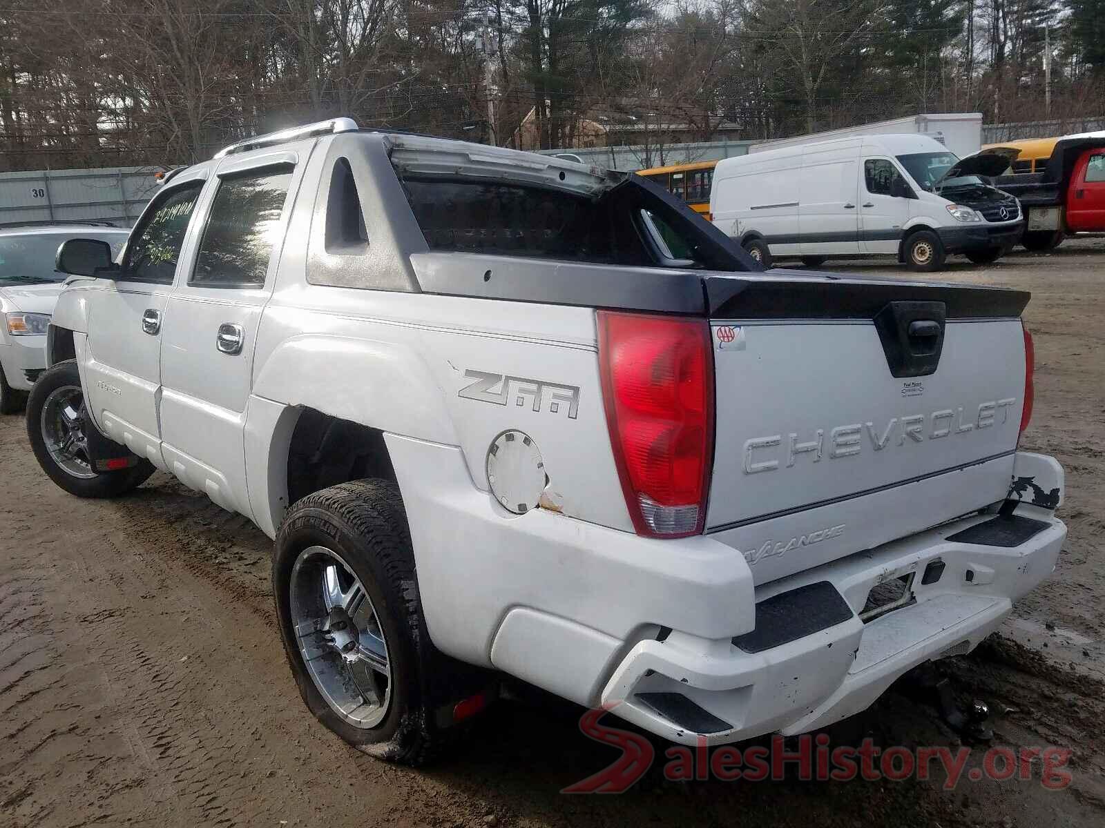 KL8CB6SA9KC718673 2002 CHEVROLET AVALANCHE