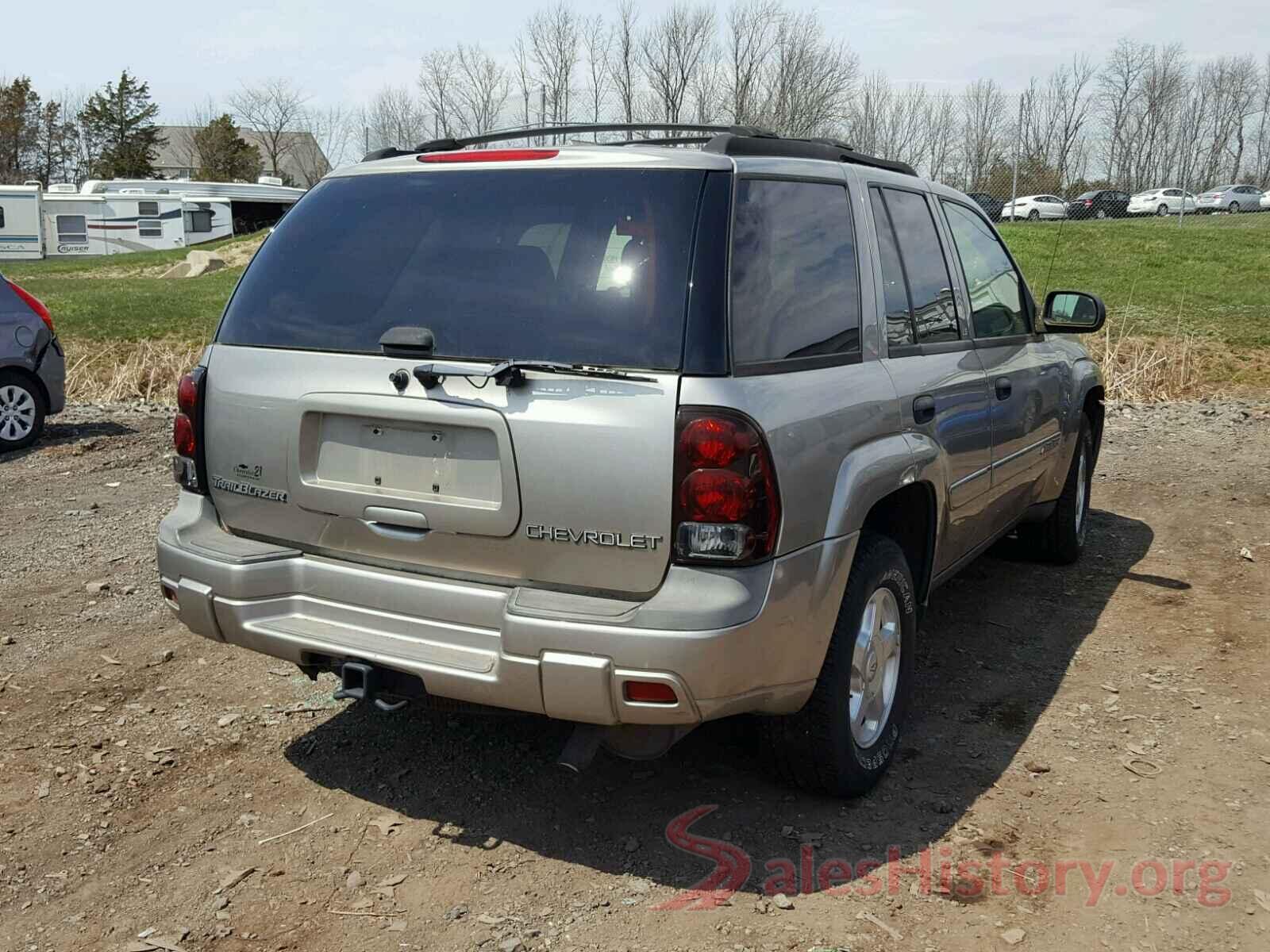 5NPD84LF0KH465580 2002 CHEVROLET TRAILBLAZE