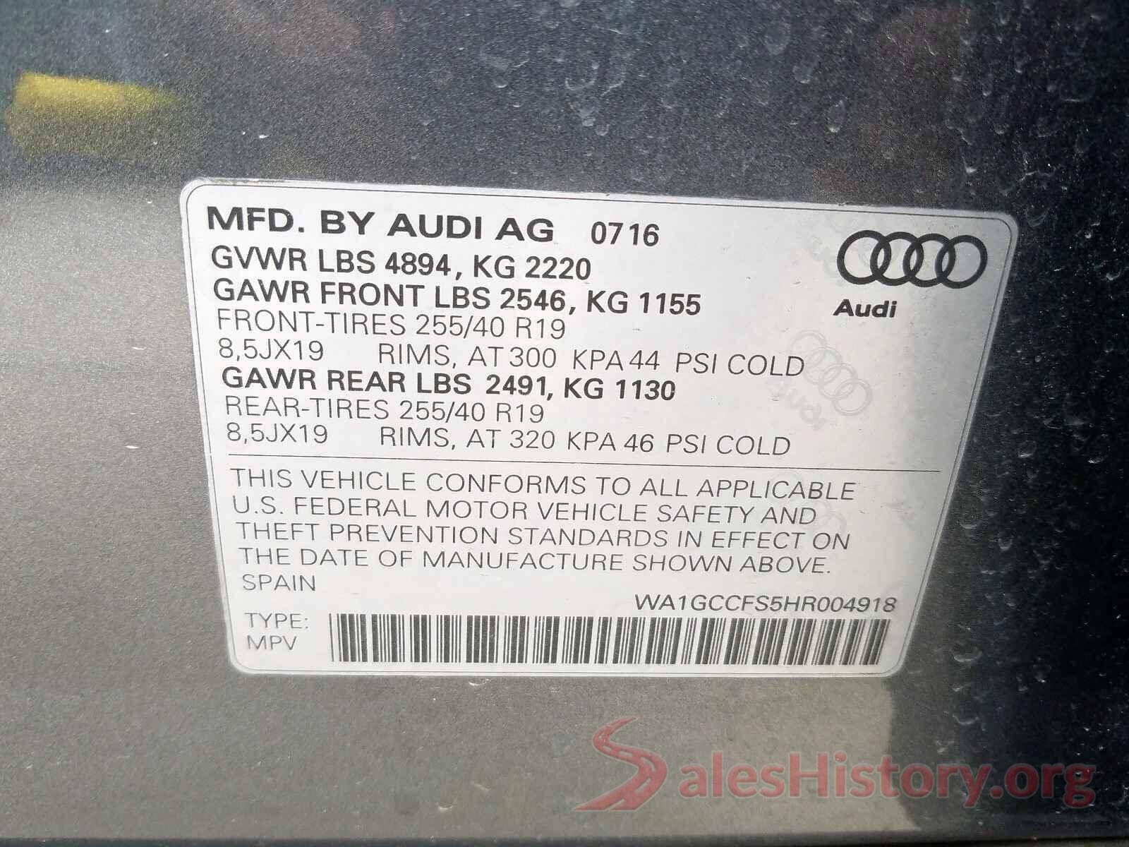 MAJ6S3GL6KC273005 2017 AUDI Q3