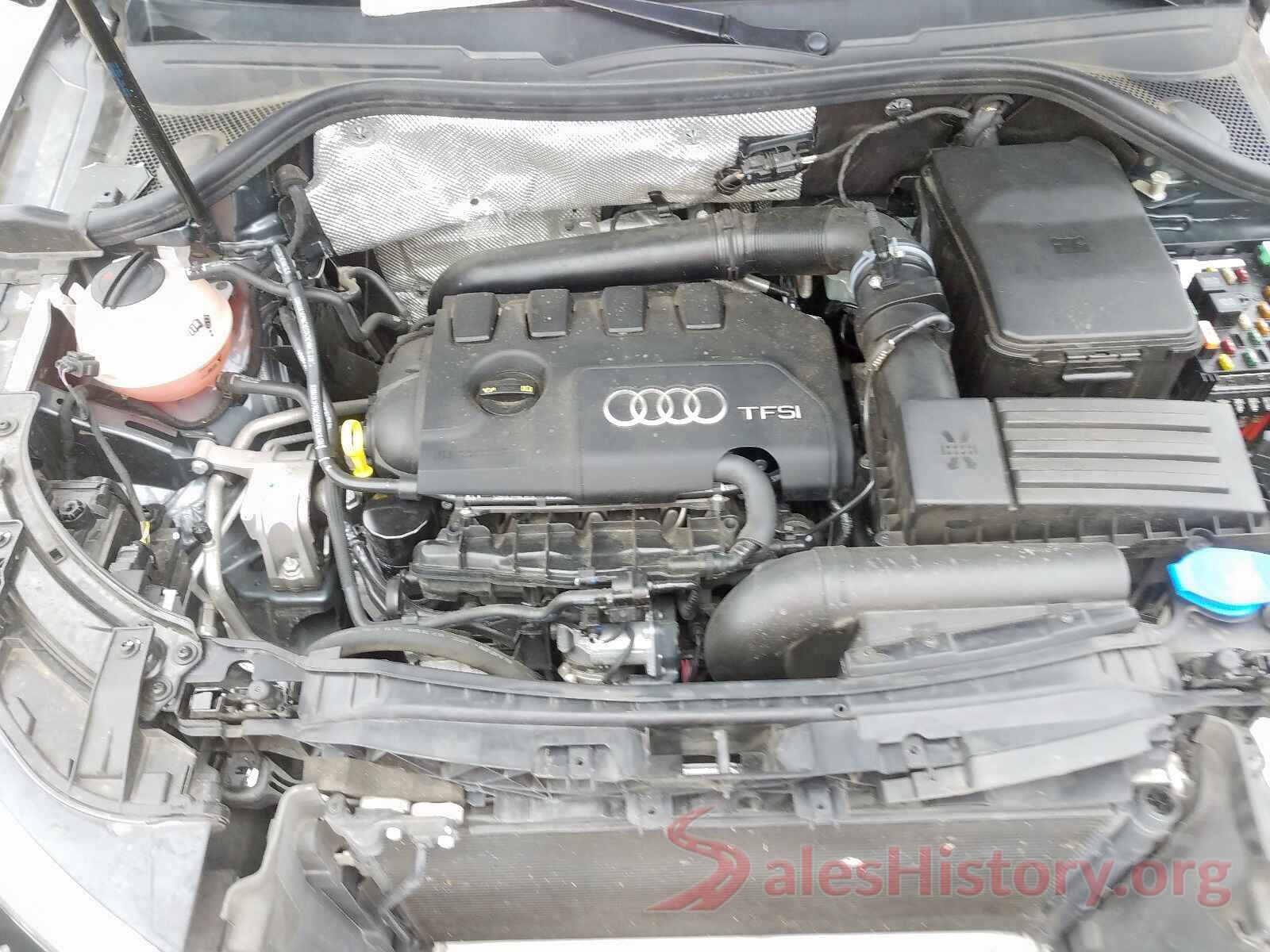 MAJ6S3GL6KC273005 2017 AUDI Q3