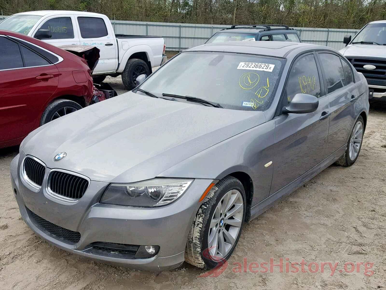 KM8K53A51LU526586 2011 BMW 3 SERIES