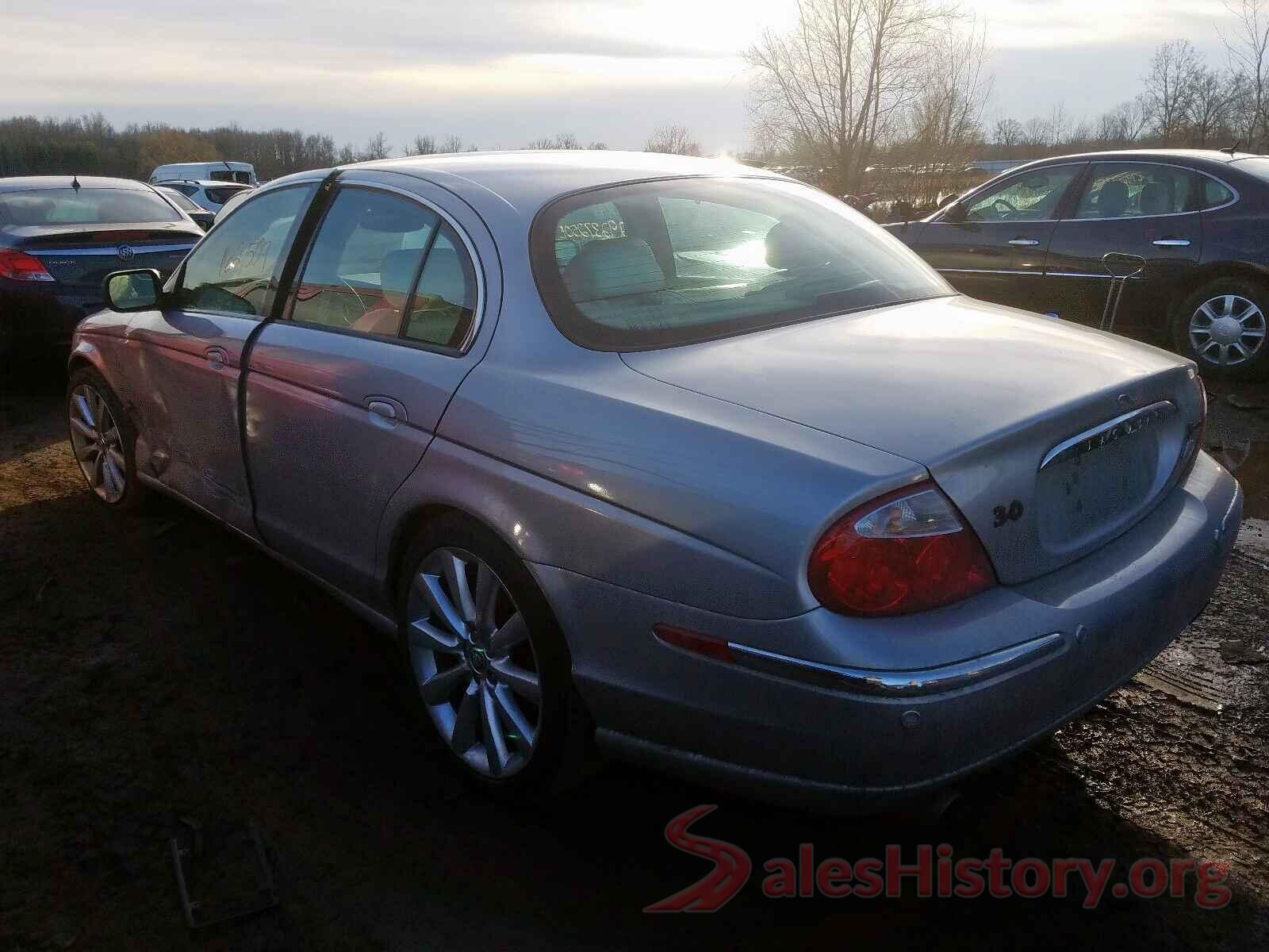 3N1CN7AP2HL899741 2002 JAGUAR S-TYPE