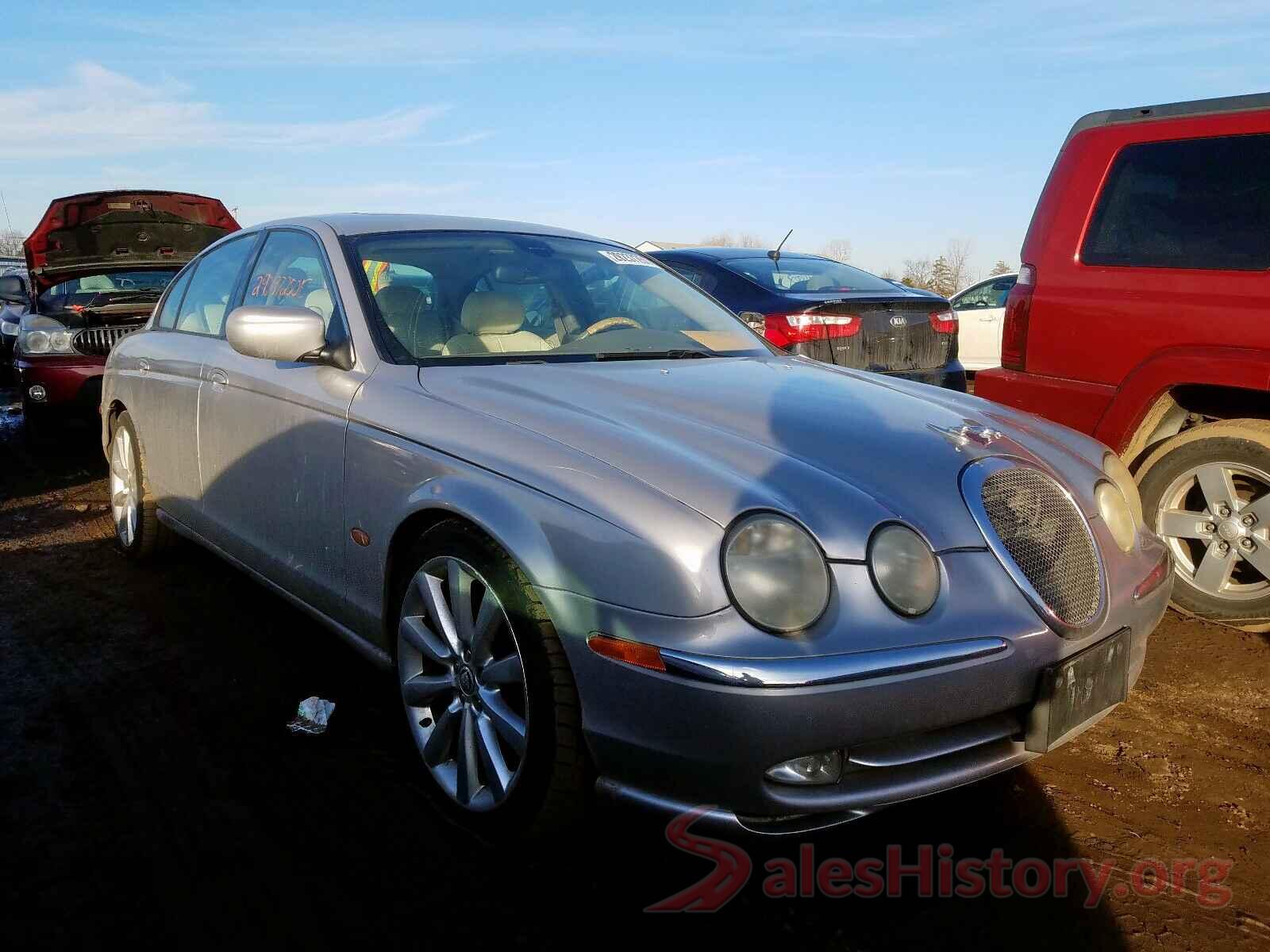 3N1CN7AP2HL899741 2002 JAGUAR S-TYPE