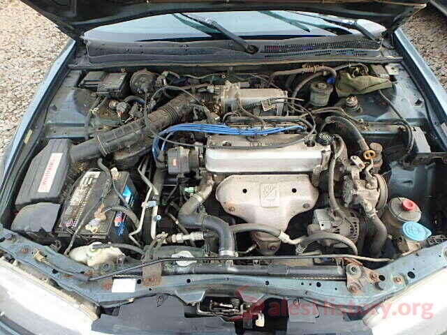 5XYPK4A5XJG366571 1996 HONDA ACCORD