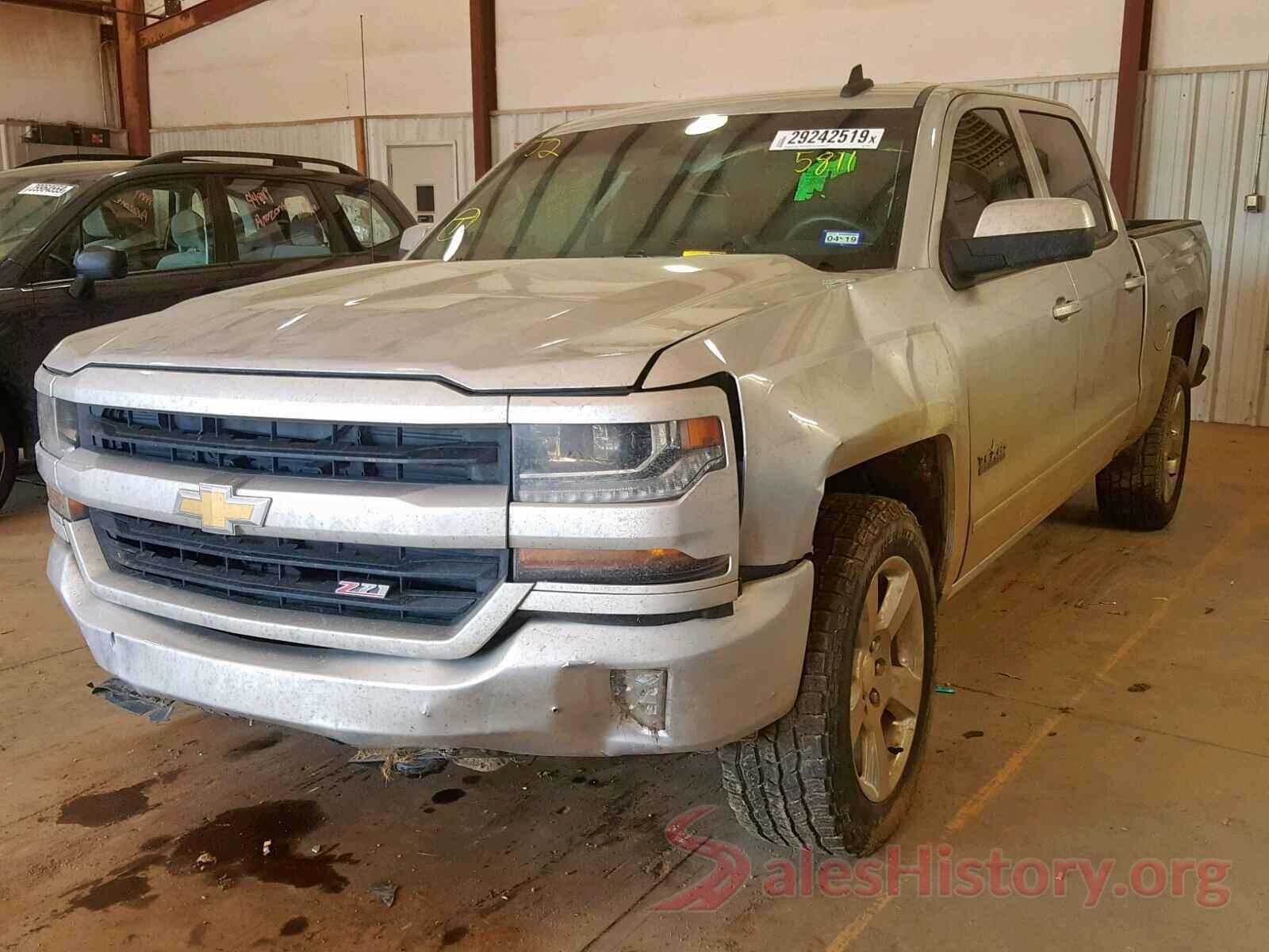 KM8J33A43HU598521 2017 CHEVROLET SILVERADO