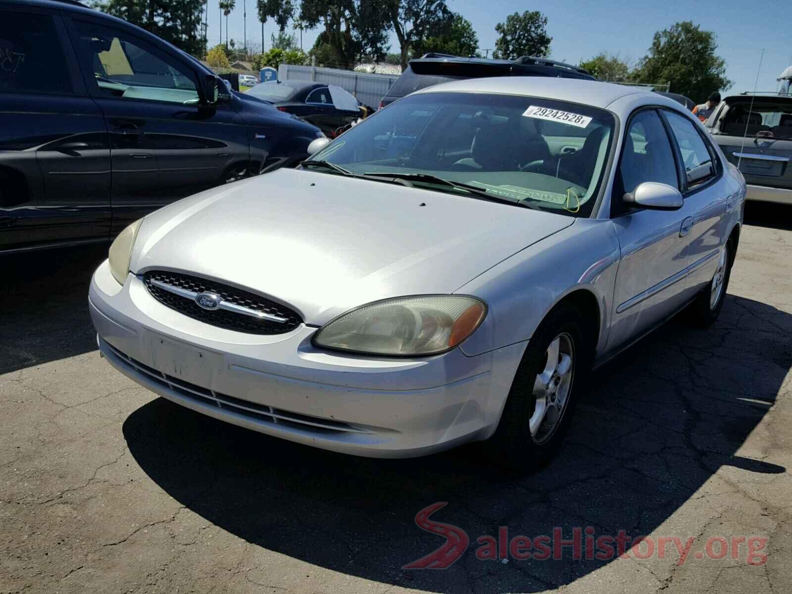 KNDJP3A55J7587199 2000 FORD TAURUS