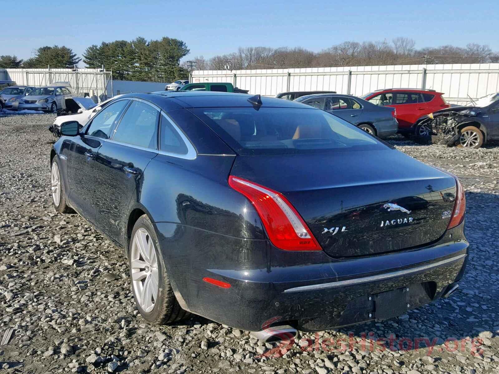 5XXGV4L20JG206357 2013 JAGUAR XJ