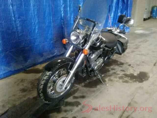 JH2RC44J92M010117 2002 HONDA VT750 CDB