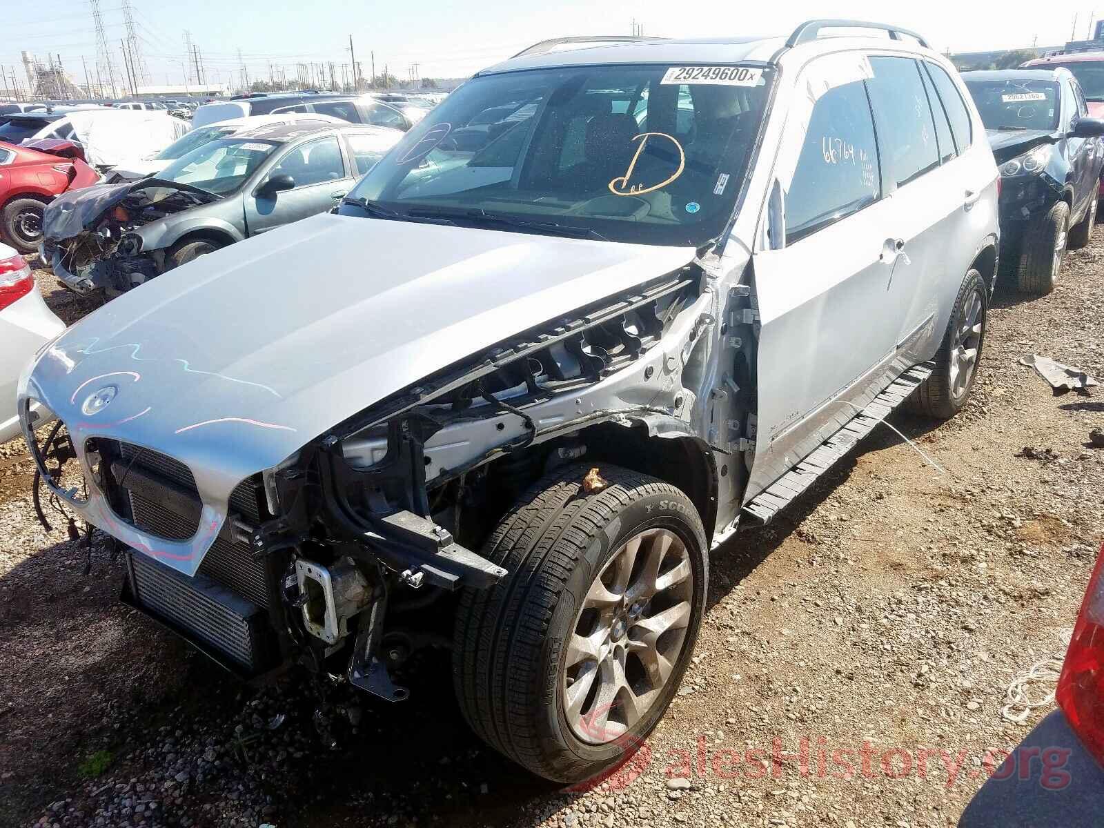 2HKRM4H45GH668416 2013 BMW X5