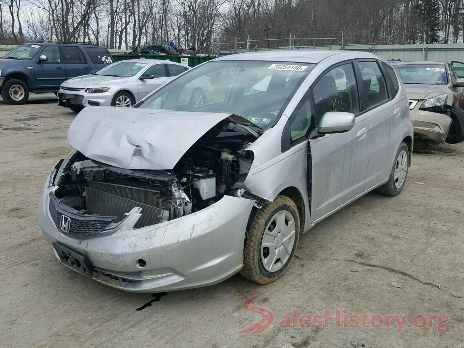 5TDBGRFH8JS039164 2012 HONDA FIT