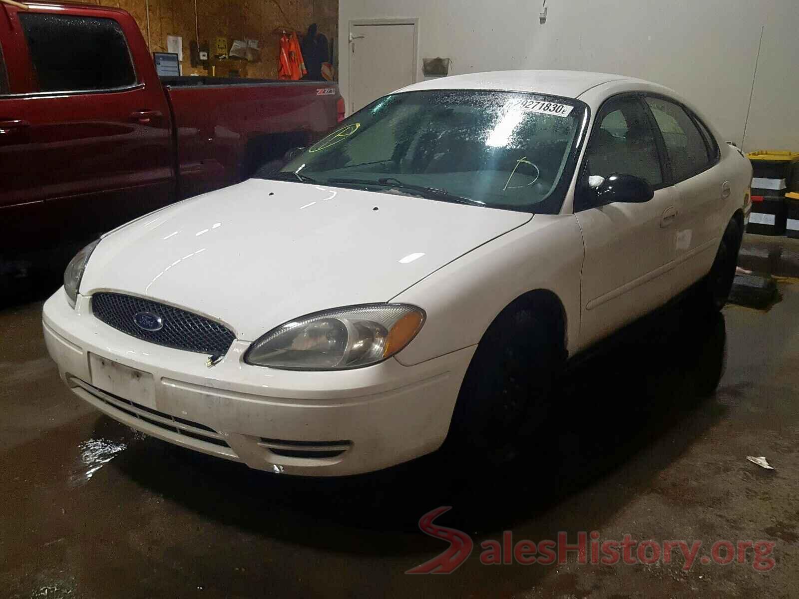 KM8J3CA47HU466779 2004 FORD TAURUS