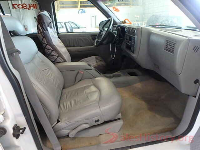 KNDPNCAC9J7409827 1995 CHEVROLET BLAZER