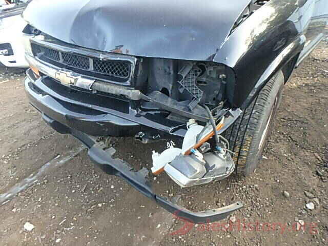 19XFC2F50GE070356 2004 CHEVROLET BLAZER