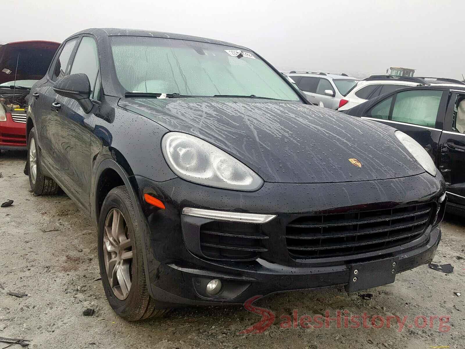 5YFBURHE4JP830165 2016 PORSCHE CAYENNE