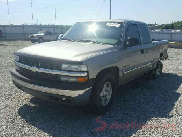 KL7CJPSB6JB610859 2000 CHEVROLET SILVERADO