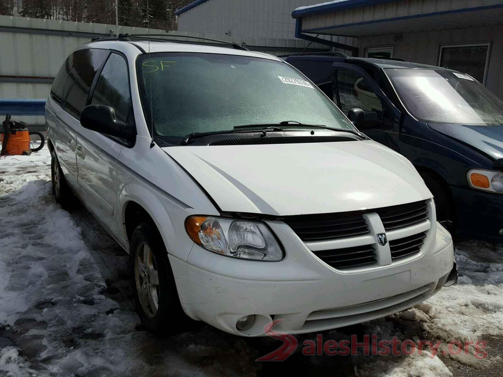 KNMAT2MT5HP527935 2006 DODGE CARAVAN