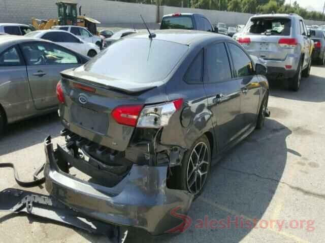 JF2SJAGC9JH593986 2015 FORD FOCUS