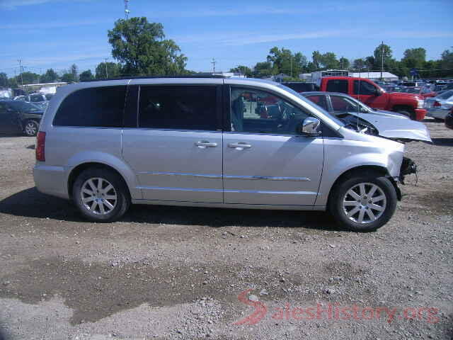 KNDPNCACXJ7371461 2011 CHRYSLER MINIVAN