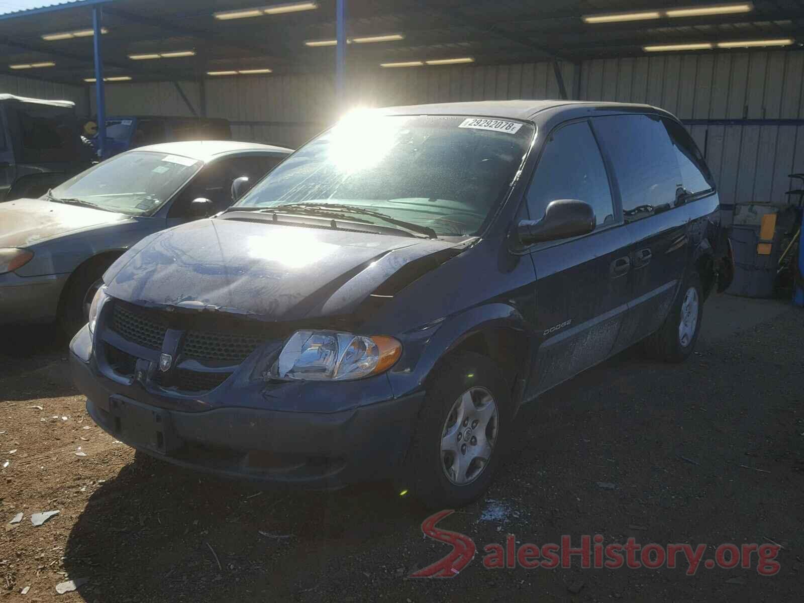 5XYPG4A3XJG387727 2001 DODGE CARAVAN