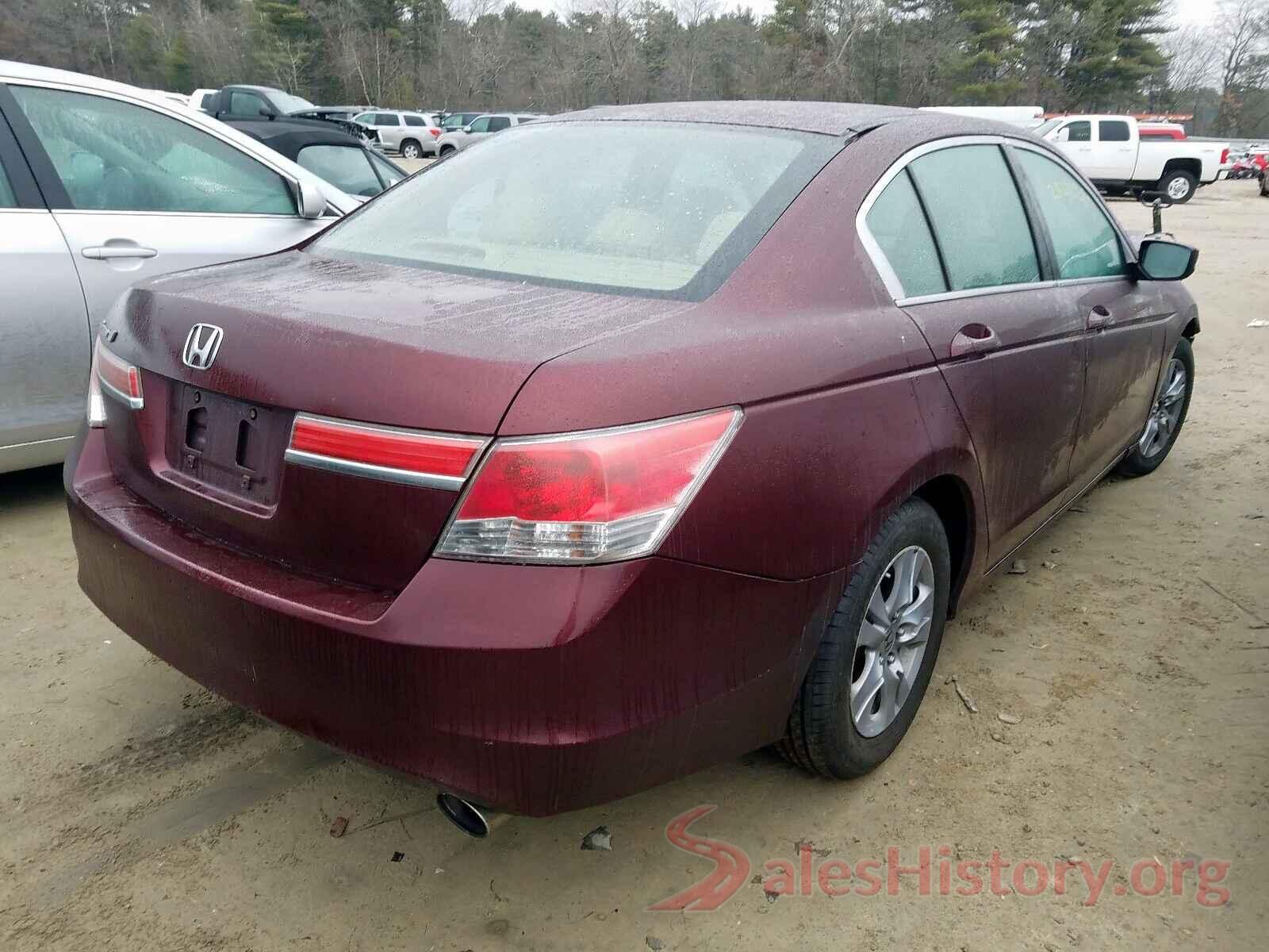 5XYPGDA38JG352782 2012 HONDA ACCORD