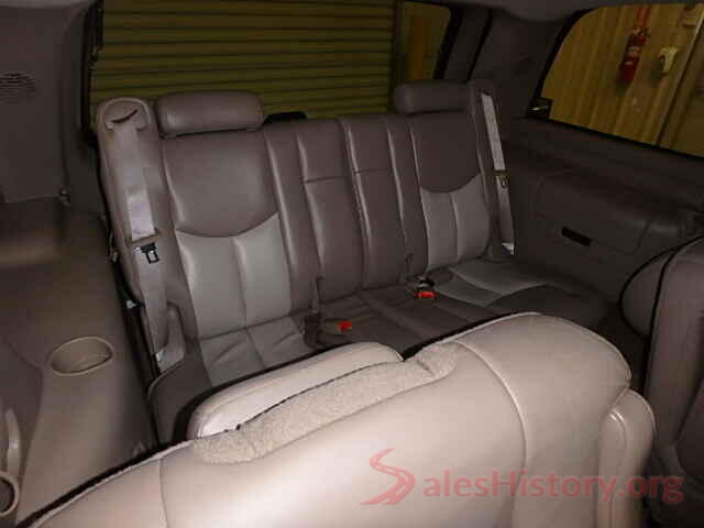 3KPF24AD8KE099819 2005 GMC YUKON