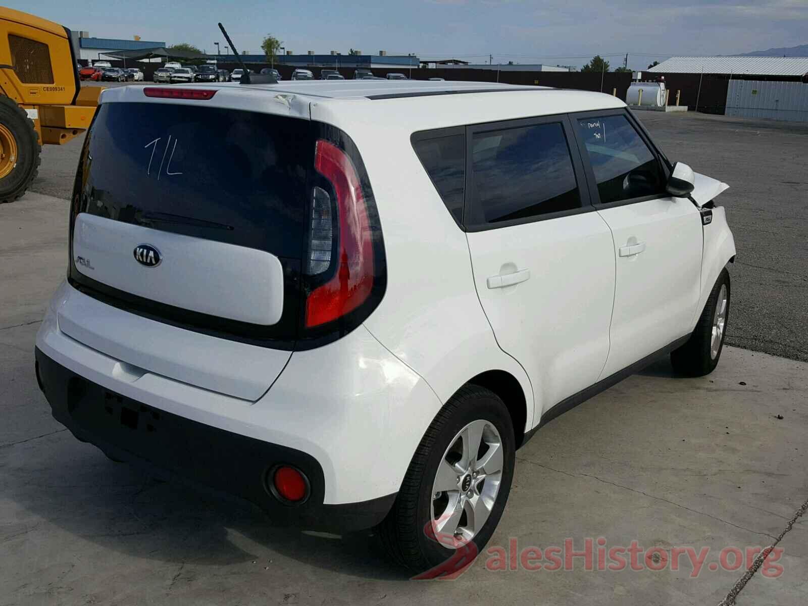 3TMCZ5AN0LM318809 2018 KIA SOUL