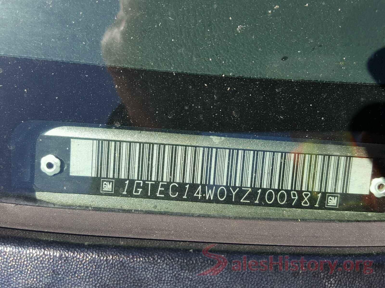 3CZRU5H38JM714958 2000 GMC SIERRA