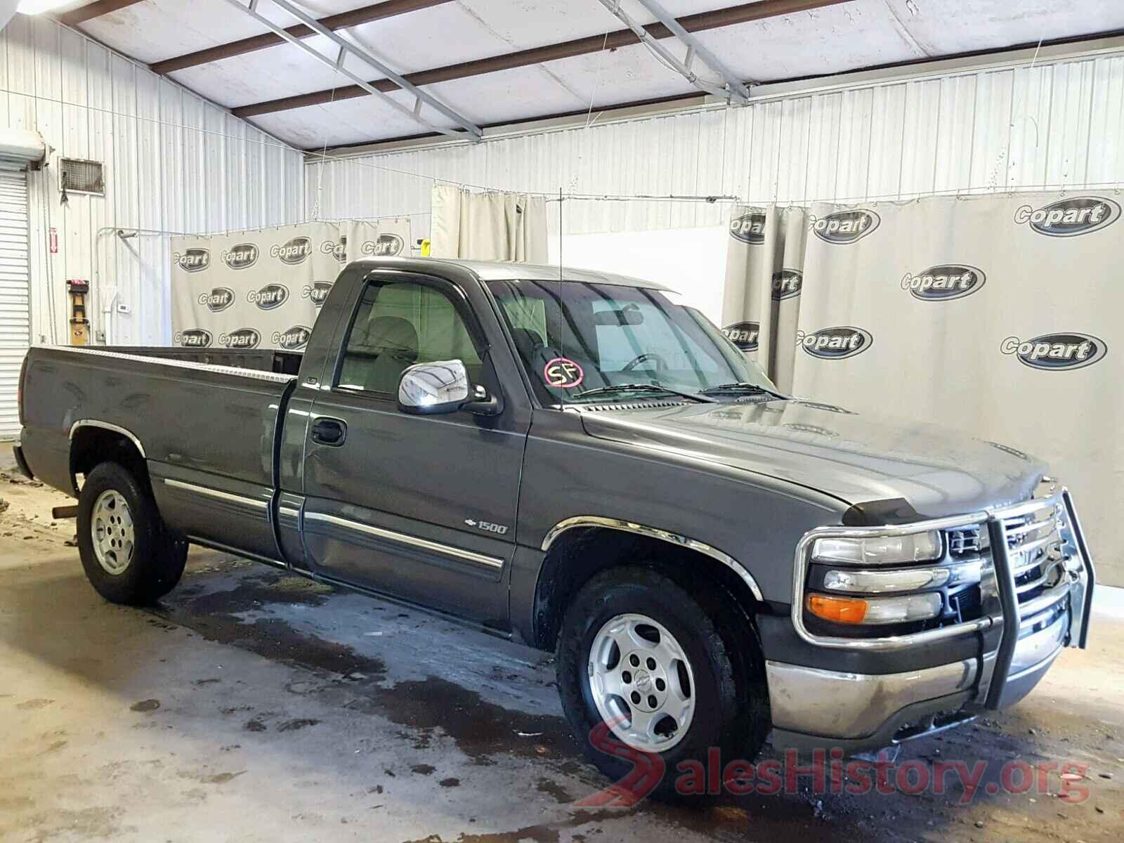 KL8CD6SAXHC811267 2000 CHEVROLET SILVERADO