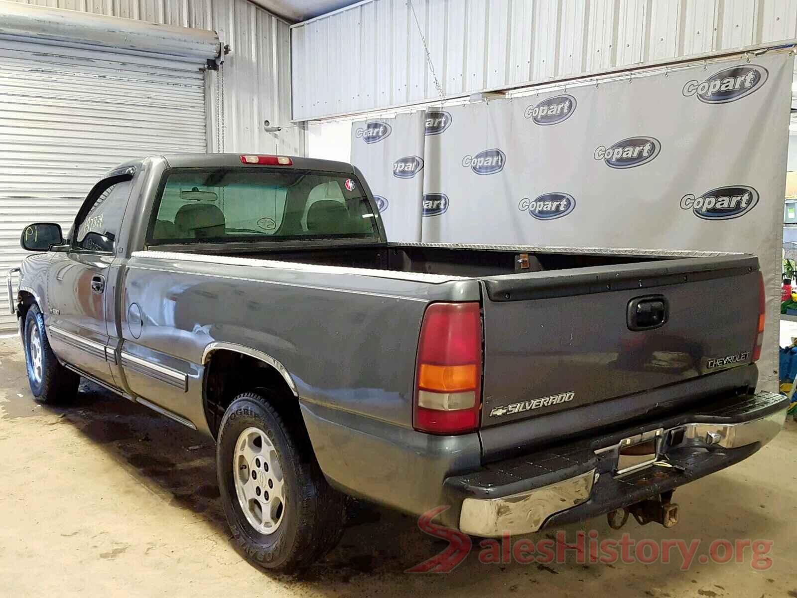 KL8CD6SAXHC811267 2000 CHEVROLET SILVERADO