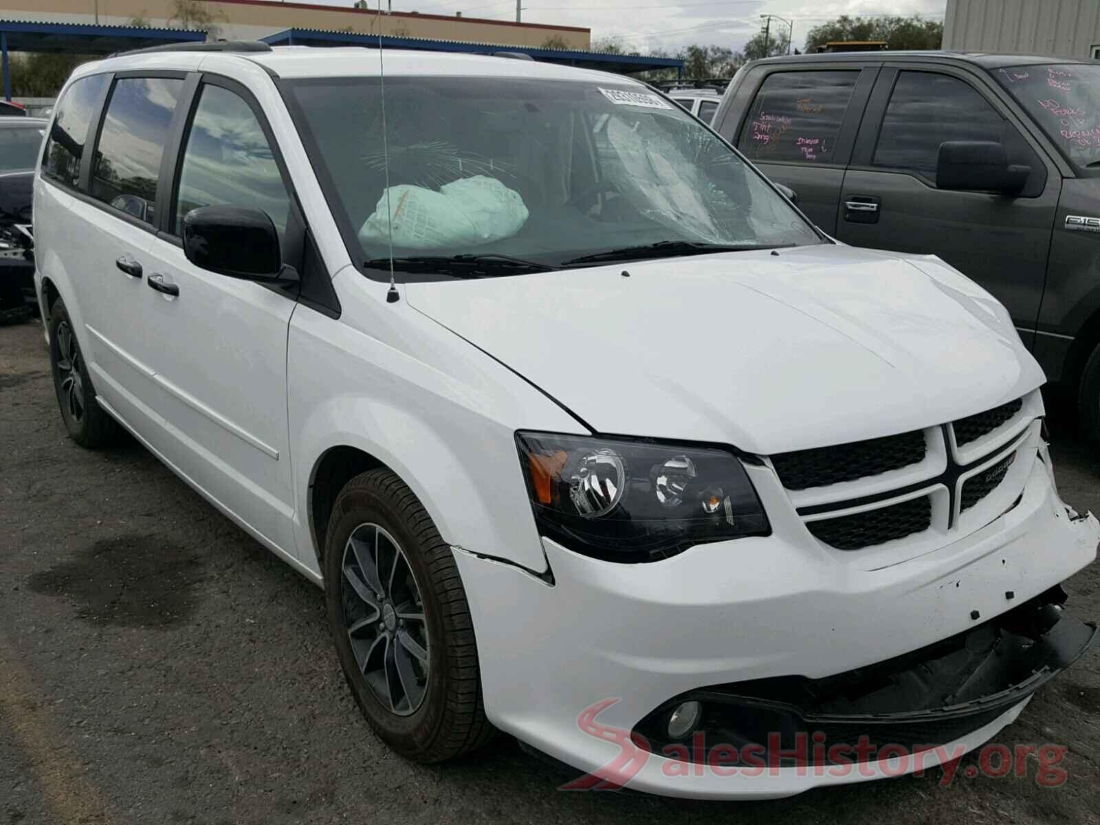 JM1BM1X70G1298611 2017 DODGE CARAVAN