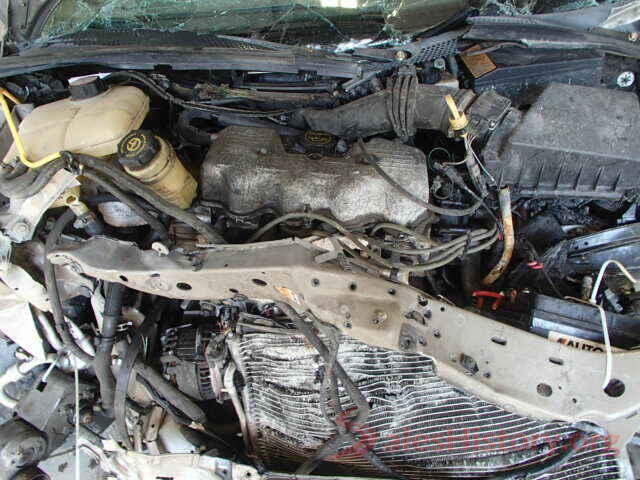 4JGDA5JB6JB016958 2003 FORD FOCUS