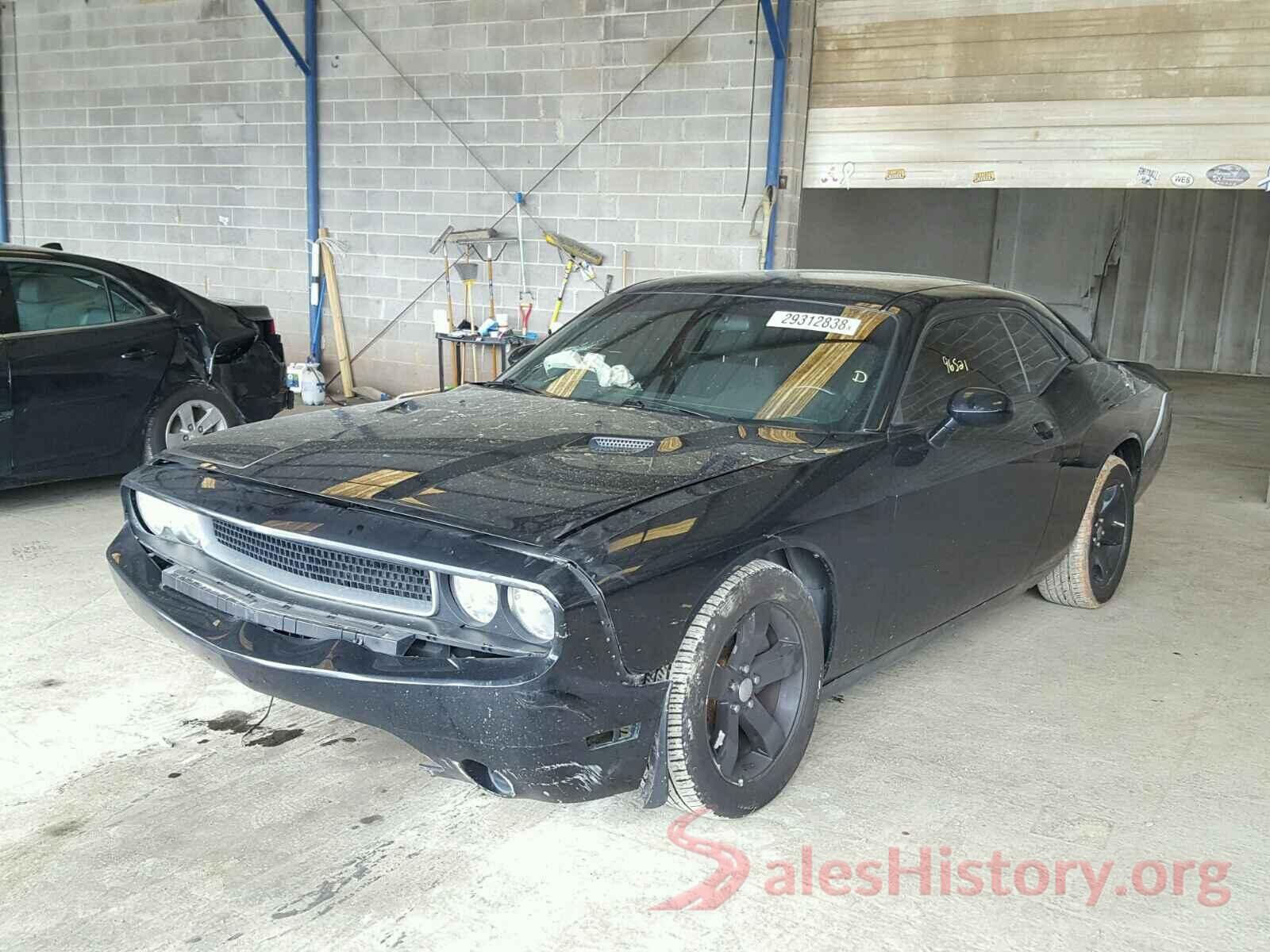 3N1CP5BV0LL523902 2013 DODGE CHALLENGER