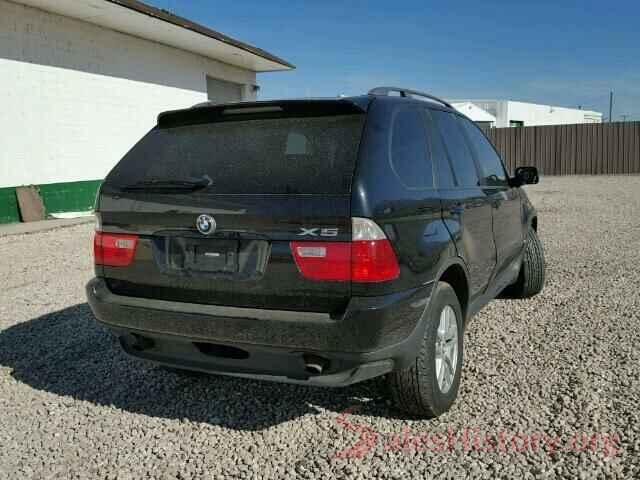 5YFBURHE9KP935558 2004 BMW X5