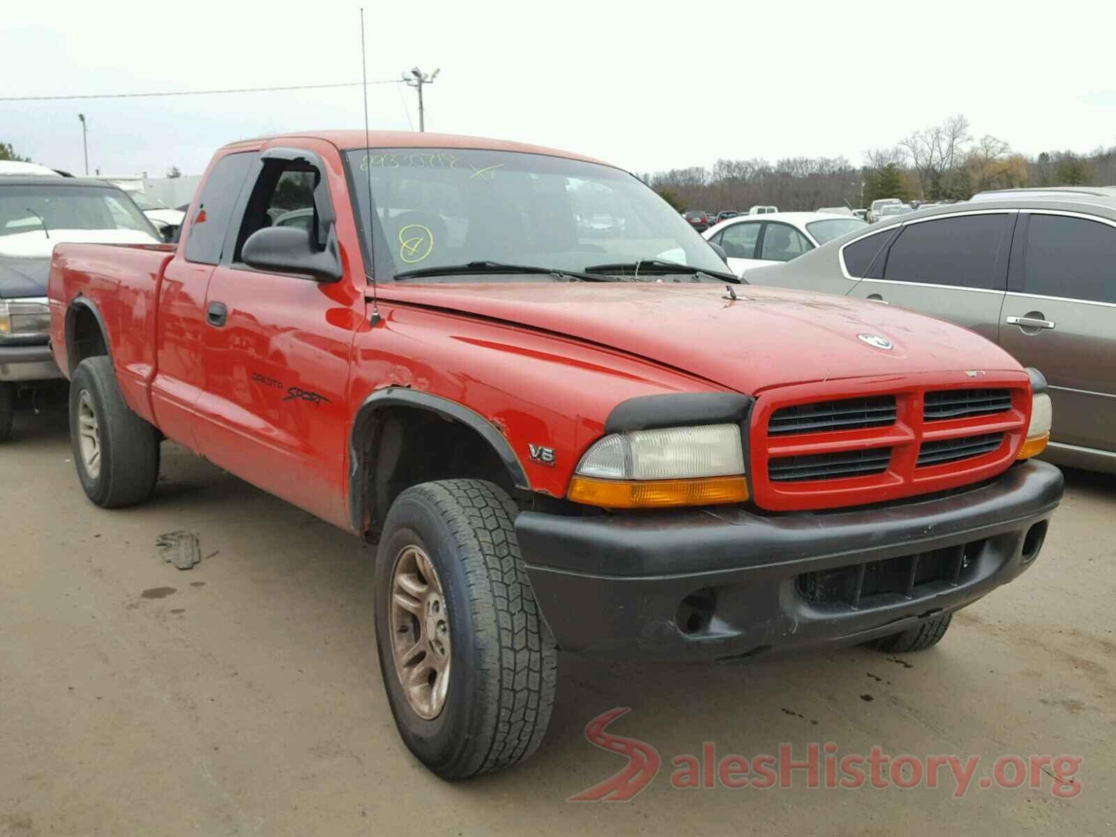 2HGFC4B02GH305593 2000 DODGE DAKOTA