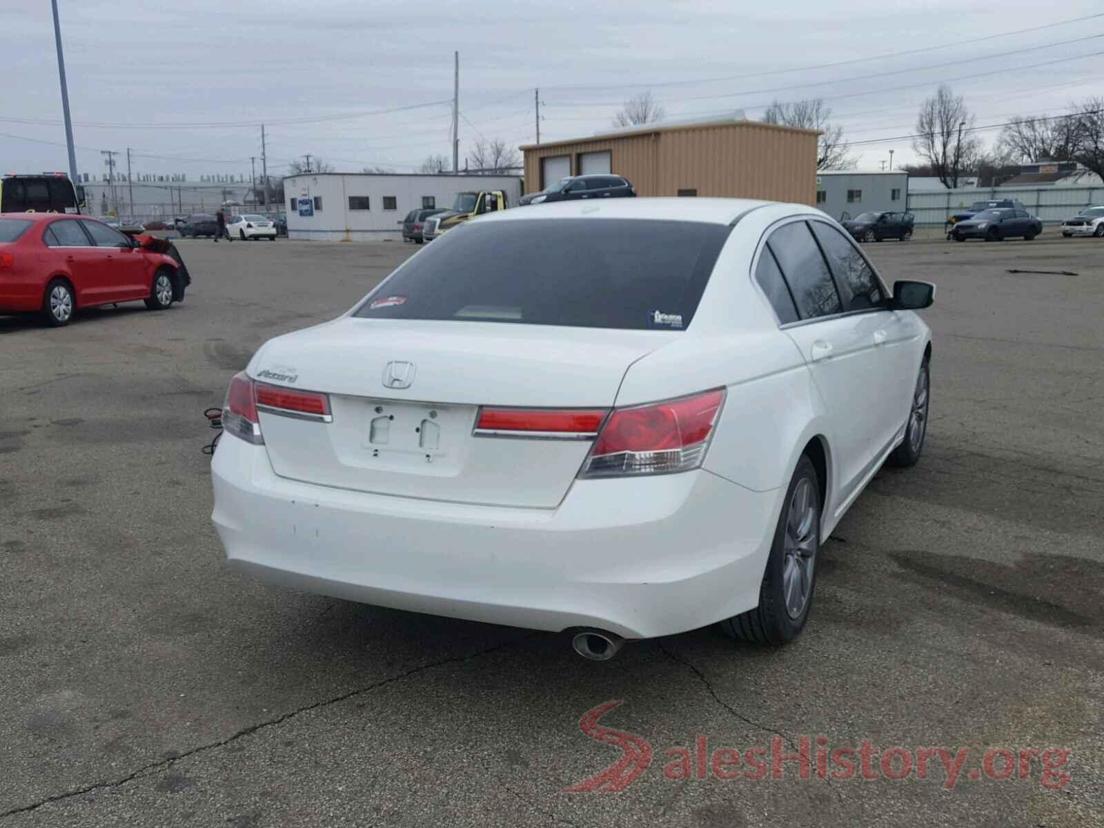 KNDPNCAC0J7398166 2012 HONDA ACCORD