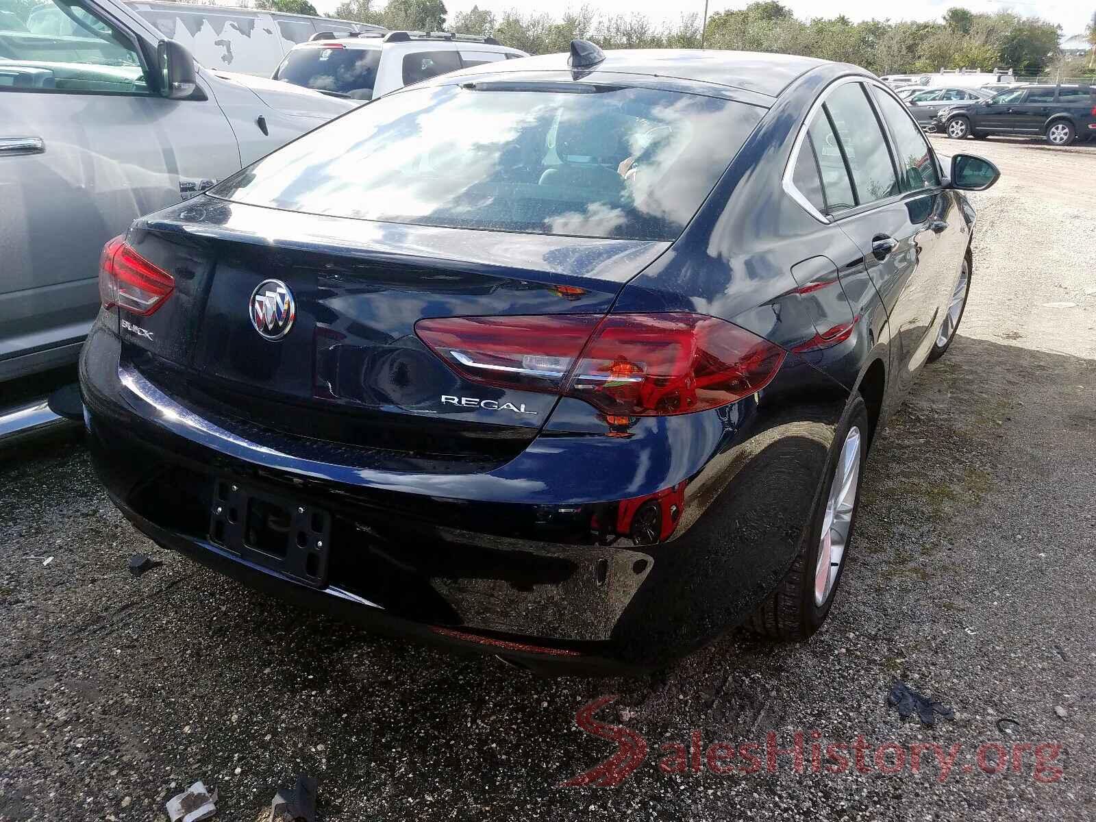 KNDPMCAC4J7419409 2018 BUICK REGAL