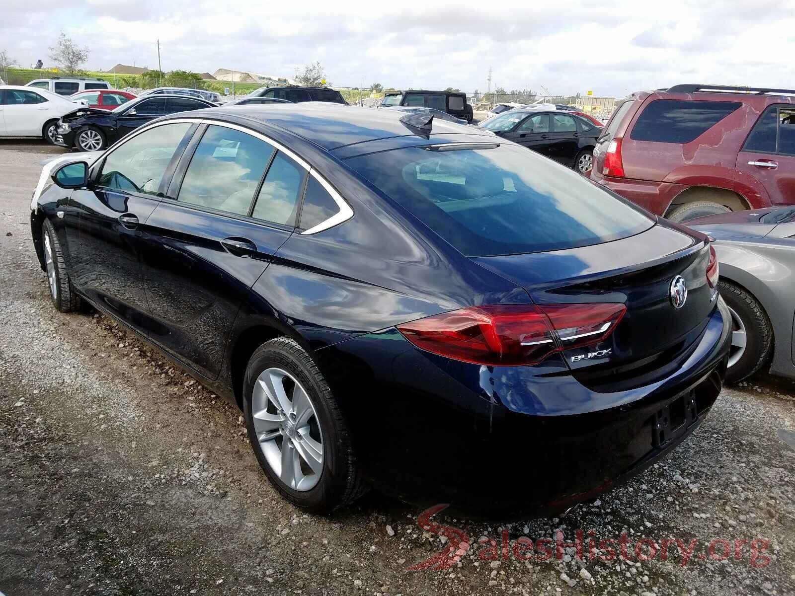 KNDPMCAC4J7419409 2018 BUICK REGAL