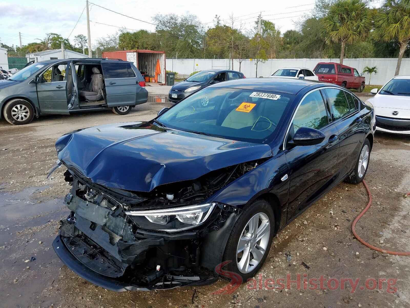 KNDPMCAC4J7419409 2018 BUICK REGAL