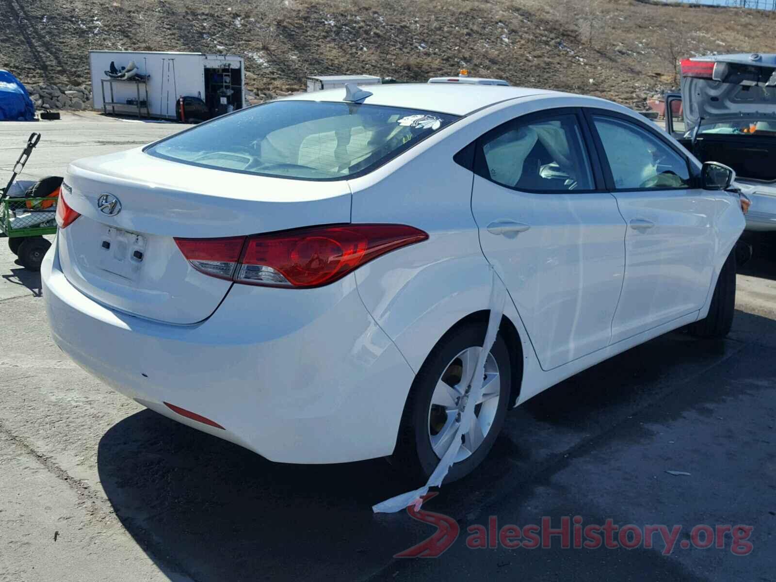 5XXGU4L39JG232113 2013 HYUNDAI ELANTRA