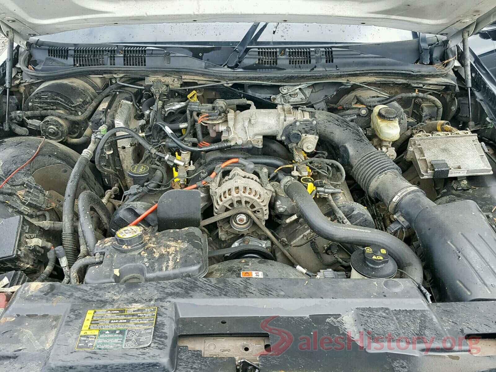 5YFBURHE2HP571329 2005 FORD CROWN VIC