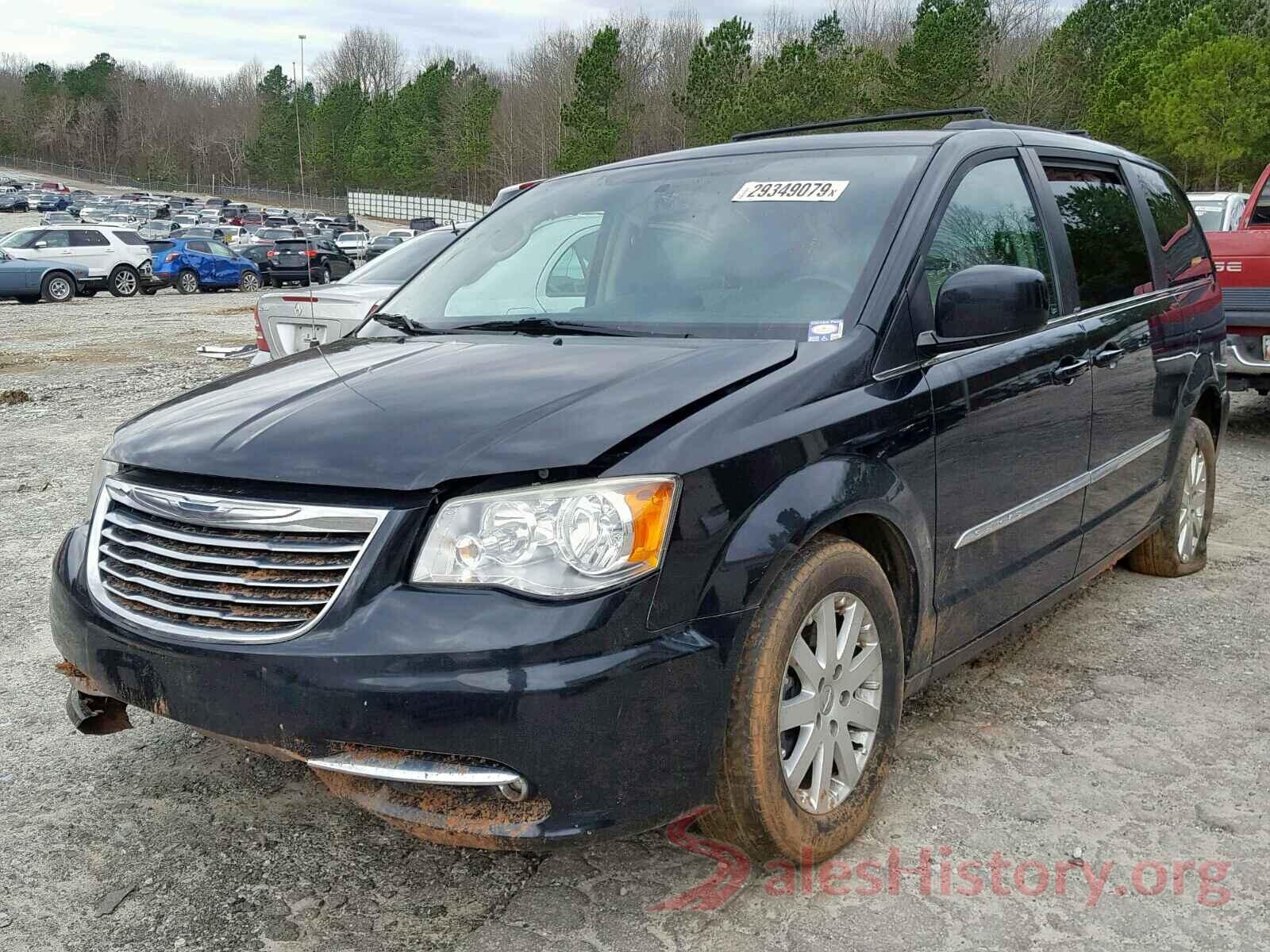 KNDMA5C17L6660330 2013 CHRYSLER TOWN & COU