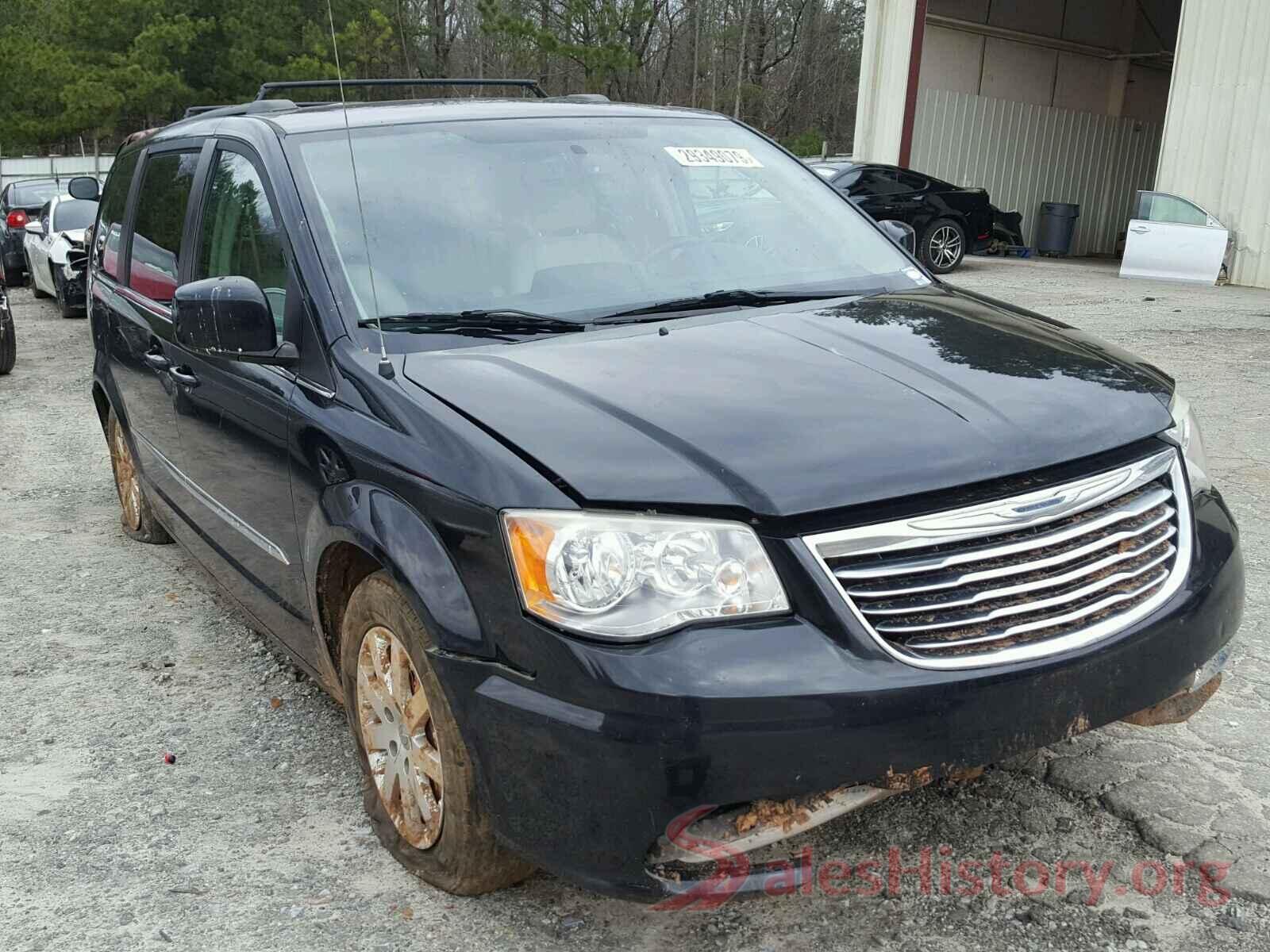 KNDMA5C17L6660330 2013 CHRYSLER TOWN & COU