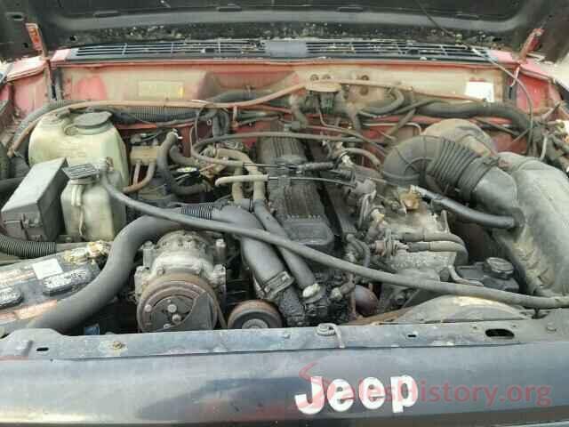 3N1AB7AP5JL641204 1993 JEEP CHEROKEE