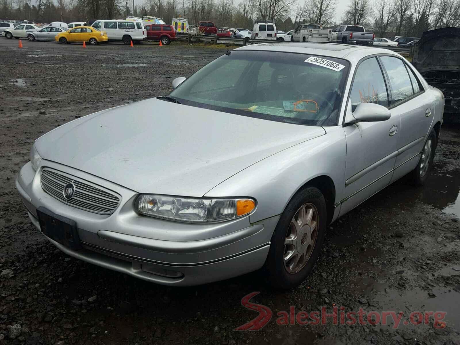 1GCHSBEA2K1127209 2002 BUICK REGAL