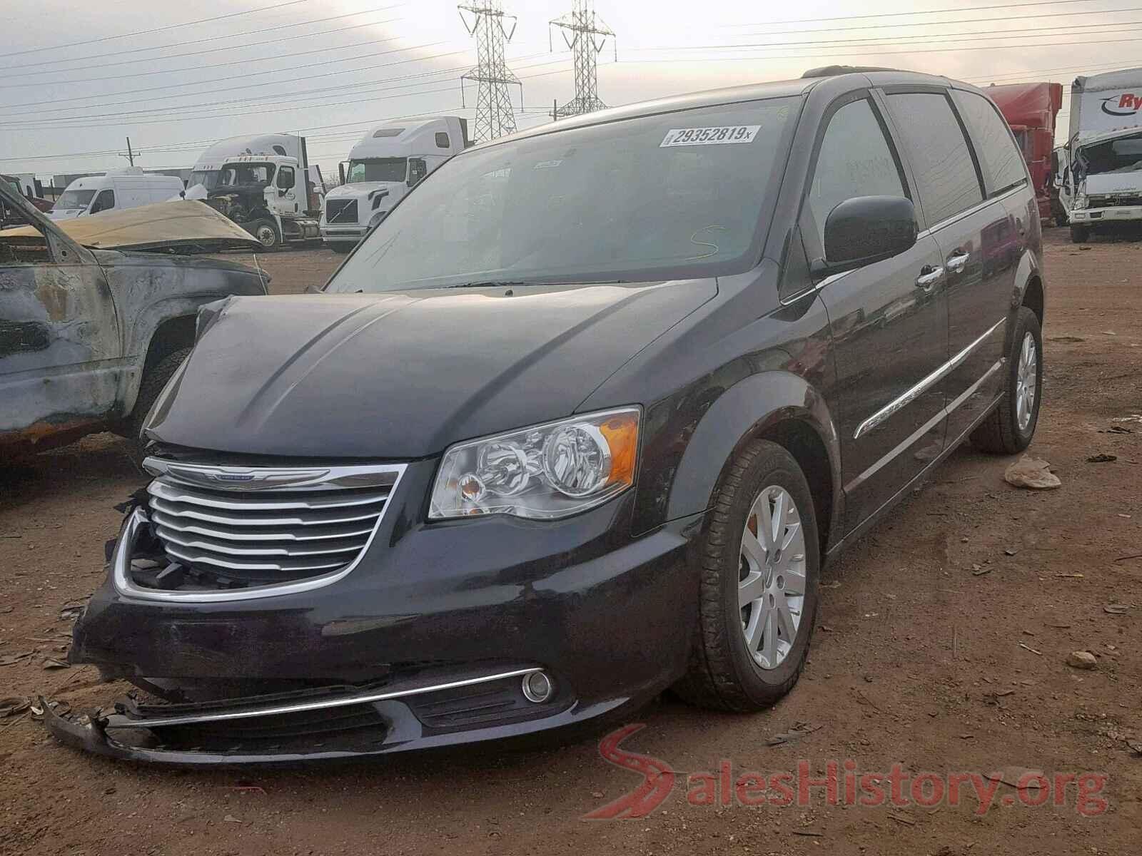 3FA6P0H76JR104328 2016 CHRYSLER TOWN & COU