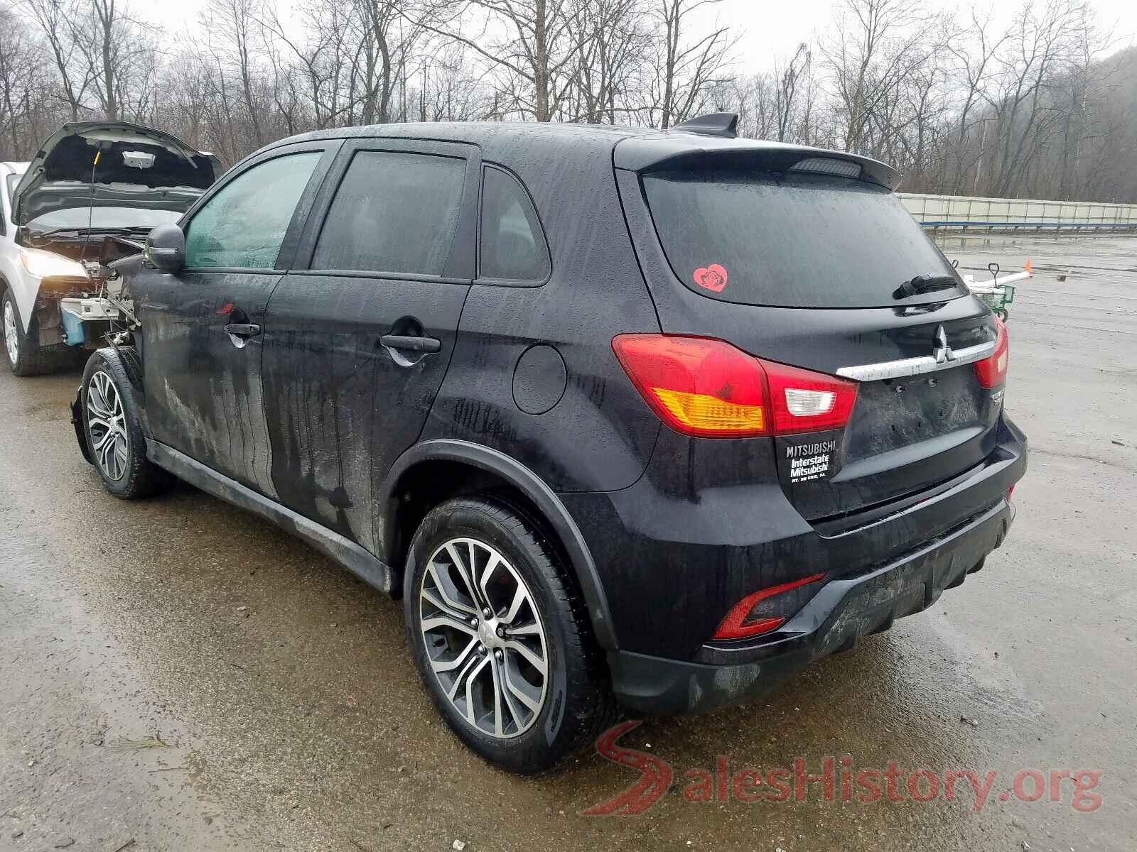 JA4AR3AU2JU016606 2018 MITSUBISHI OUTLANDER